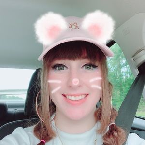 Meet your Posher, Emma